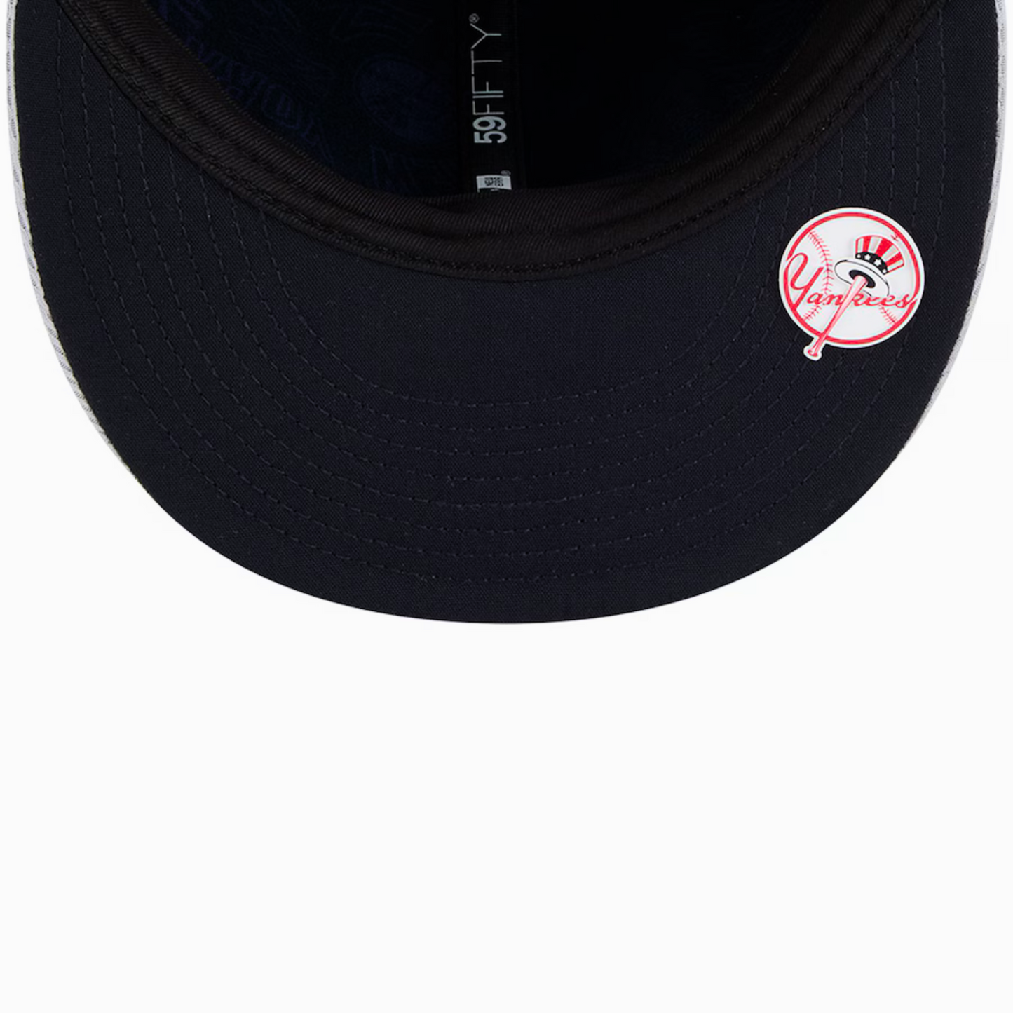 Men's New York Yankees New Era Gray 2025 MLB Clubhouse 59FIFTY Fitted Hat