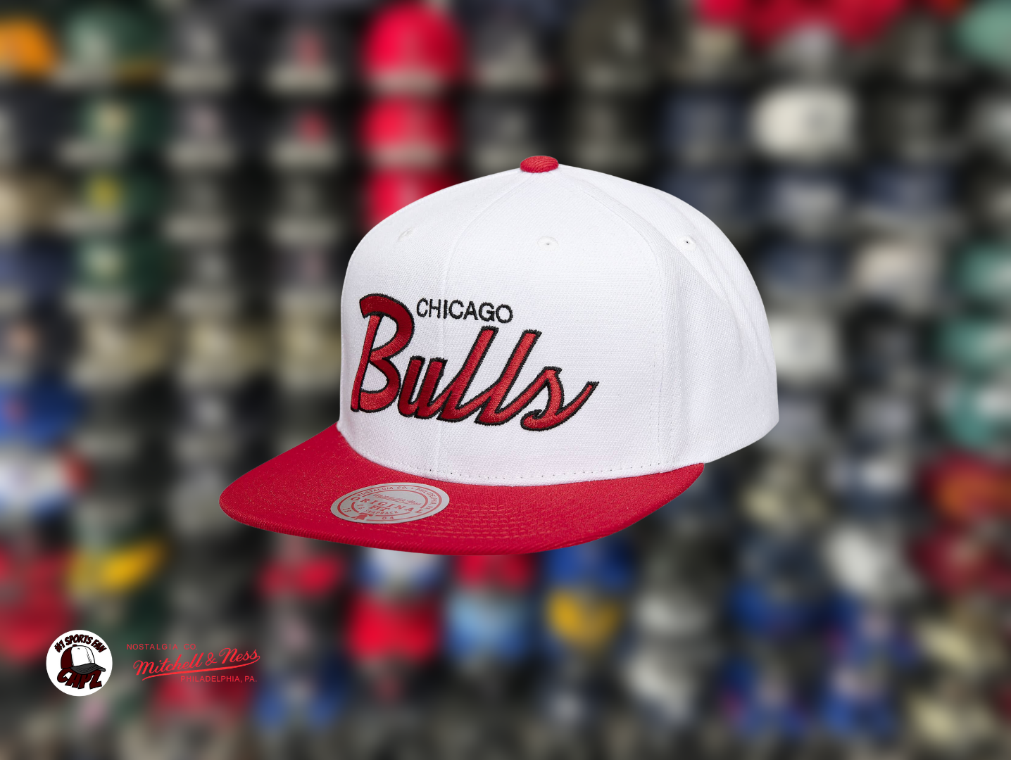 Mitchell & Ness Red / White Chicago Bulls Snapback Hat