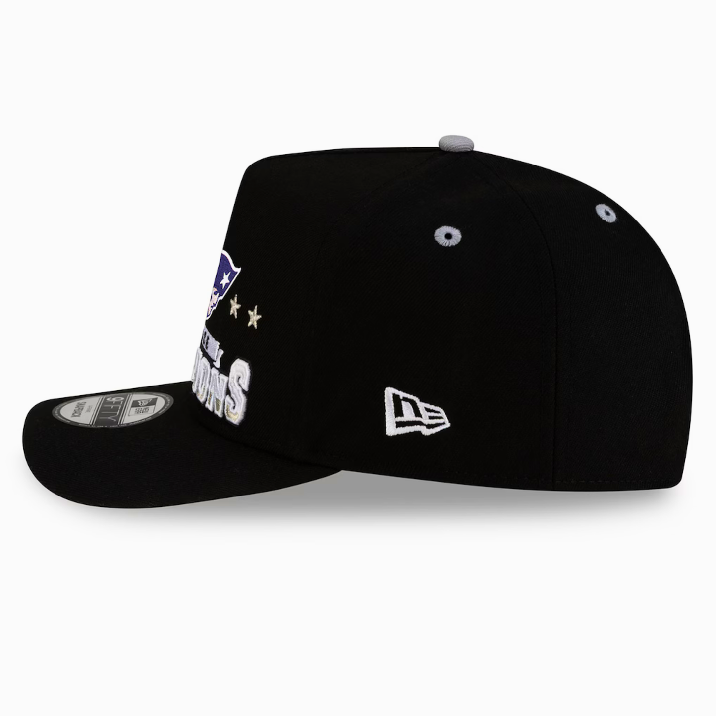 Men's New England Patriots New Era Black 2025 AFC Champions Locker Room Trophy Collection A-Frame 9FIFTY Snapback Hat